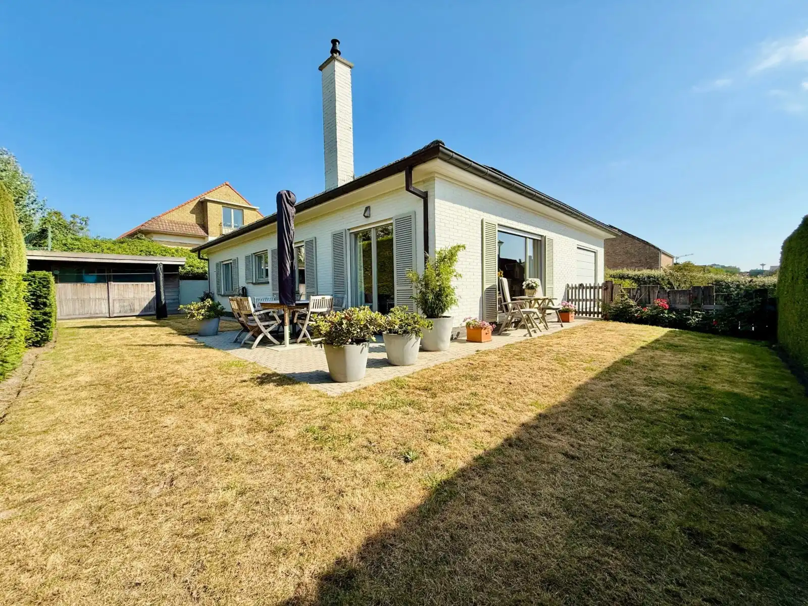 Kom levenslang genieten aan zee in deze instapklare gelijkvloerse villa op uitzonderlijke toplocatie in Oostduinkerke! foto 24