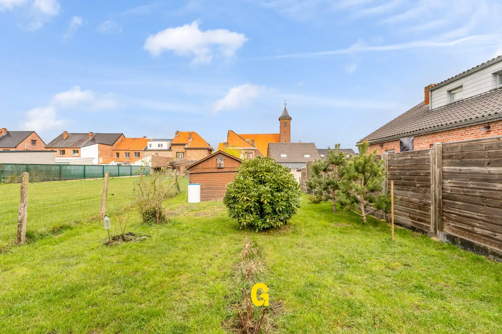 Ruime woning van 293 m² met inpandige garage en tuin foto 28