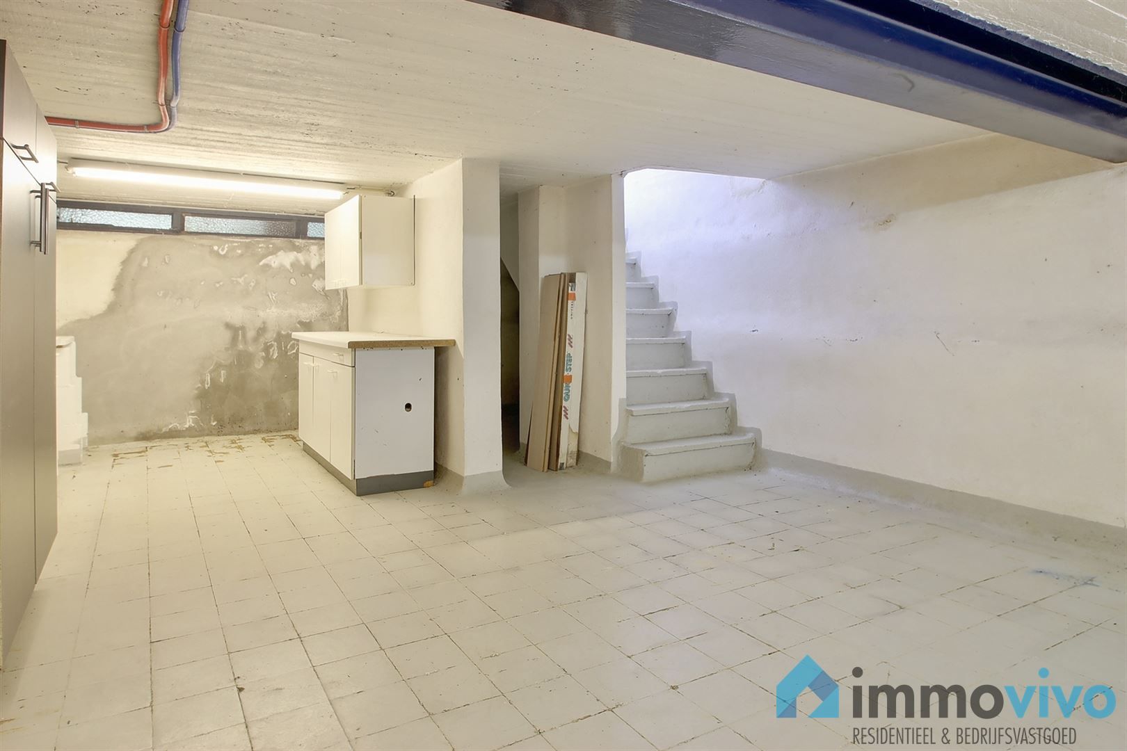 Appartement met binnenplaats en kantoor of tweede appartement met tuin. foto 17