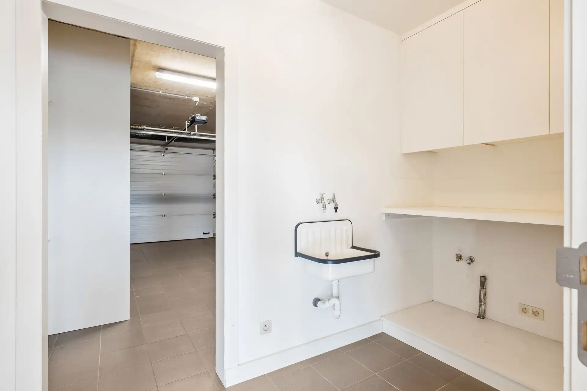 Recente gezinswoning op een uitstekende locatie in Sint-Gillis-Waas foto 11