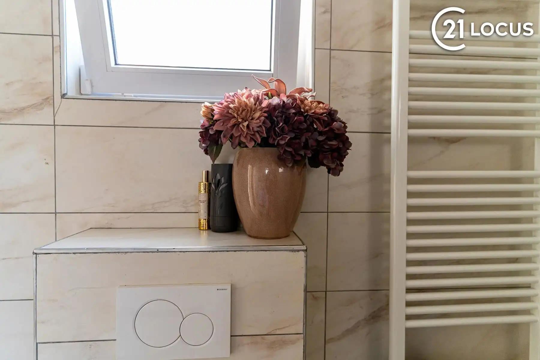 Instapklare gezinswoning met 4 slaapkamers in Zwijndrecht foto 5