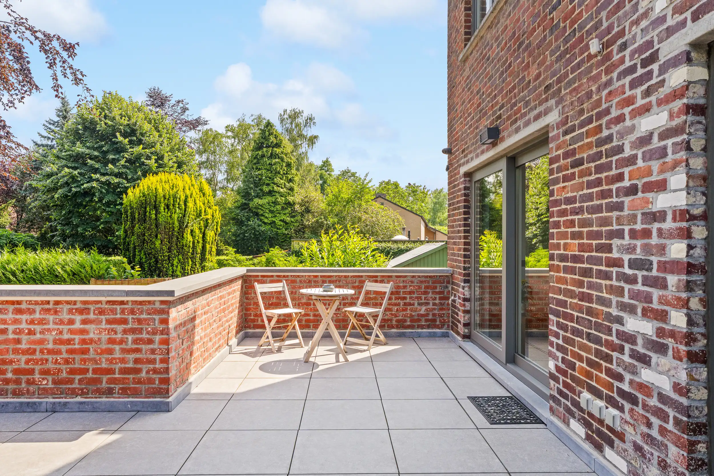 Instapklare woning (EPC = B)  + achterliggend perceel foto 9
