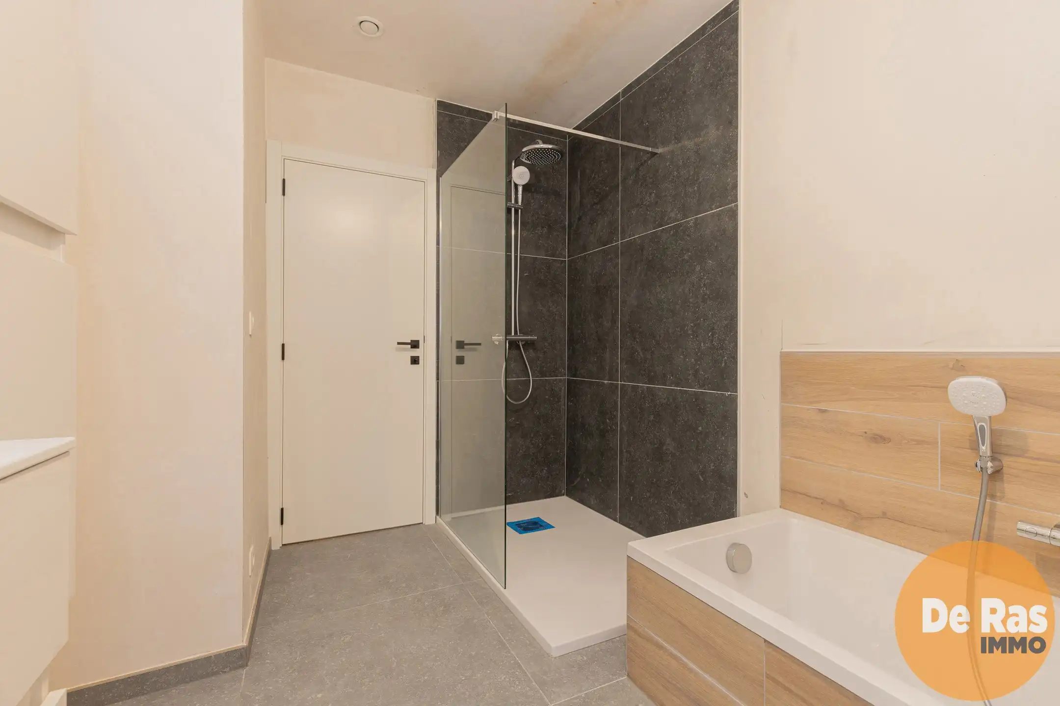 STEENHUIZE - Prachtige pastorijwoning (6% BTW mogelijk !) foto 17