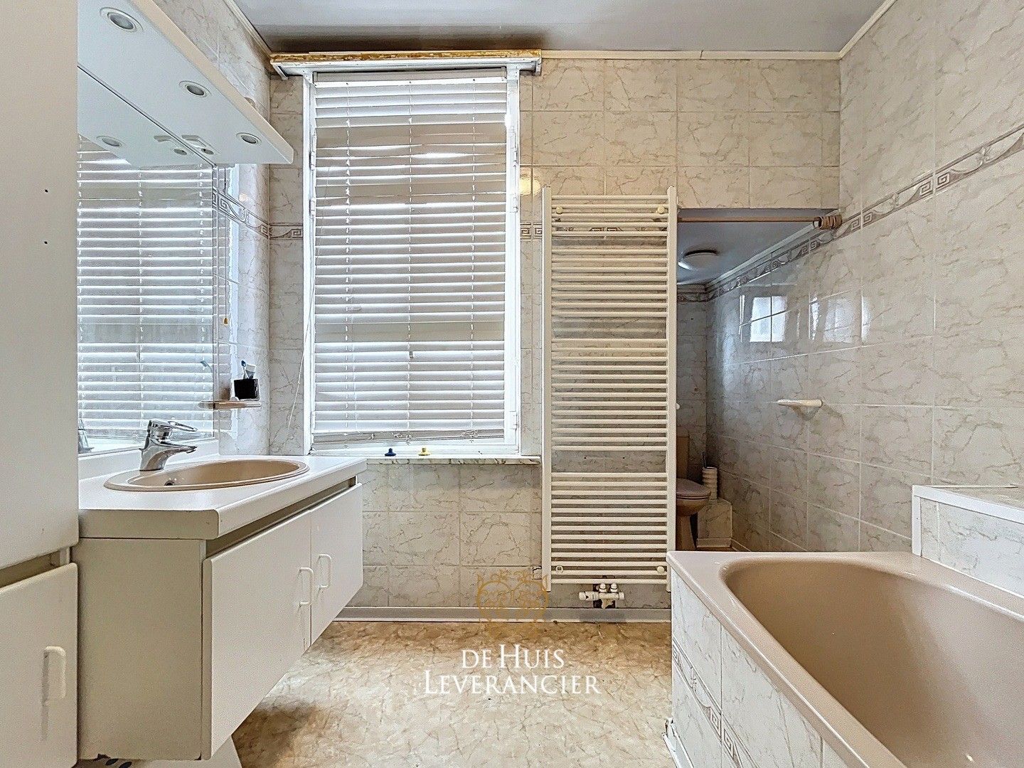 Instapklare woning met drie slaapkamers en twee badkamers foto 23