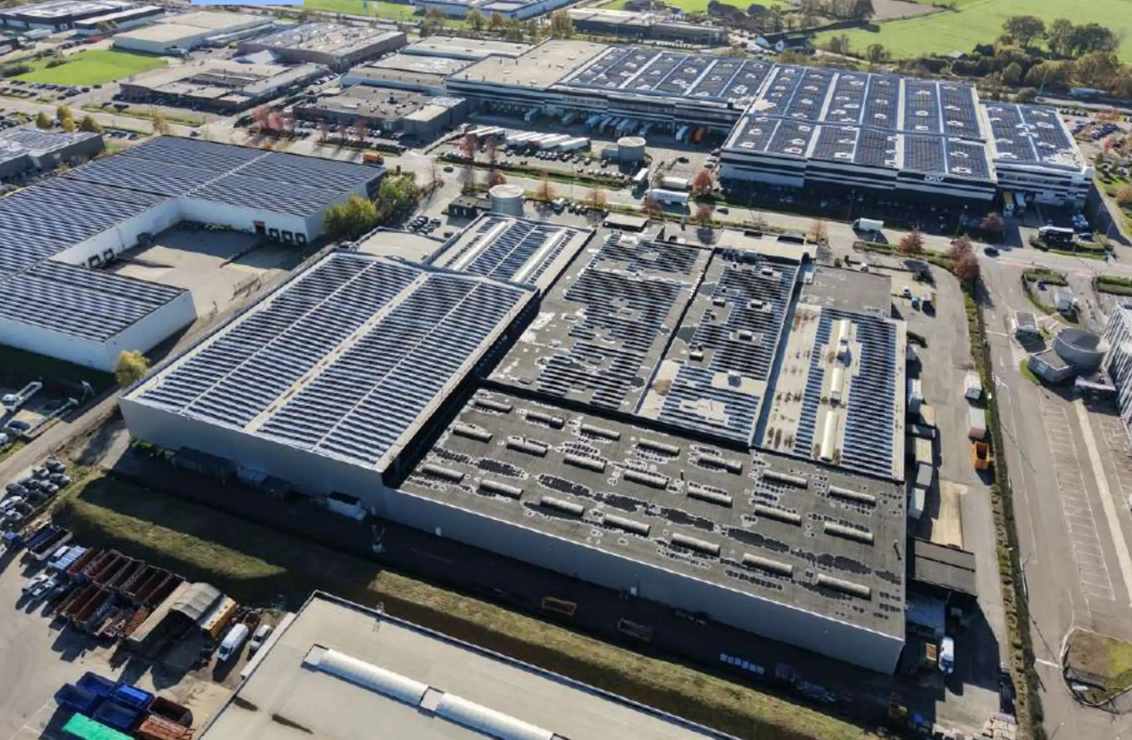 Oplsagruimte te huur in Westerlo foto {{pictureIndex}}