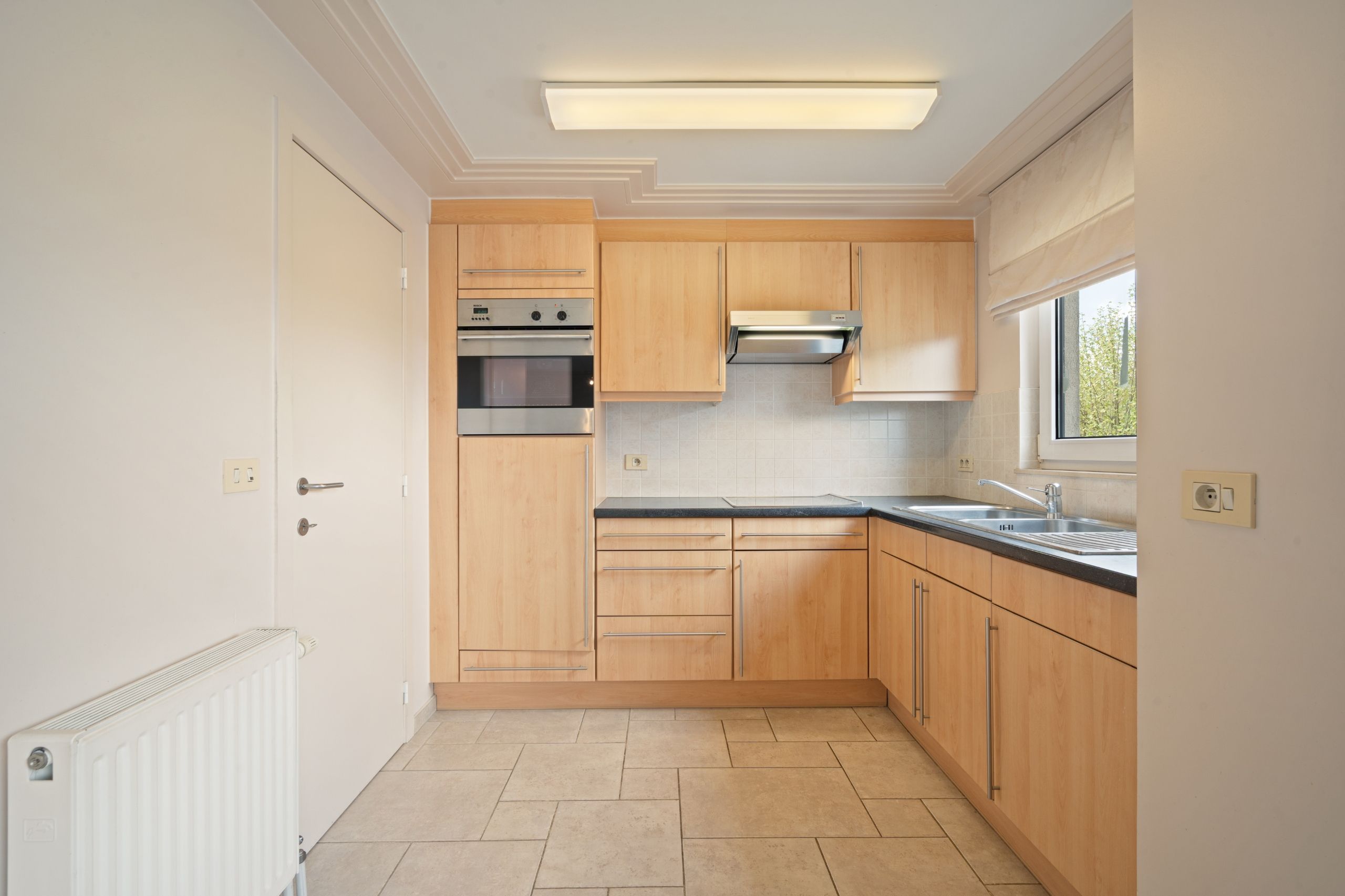 Instapklaar appartement in Deerlijk-centrum met zicht op groen foto 4
