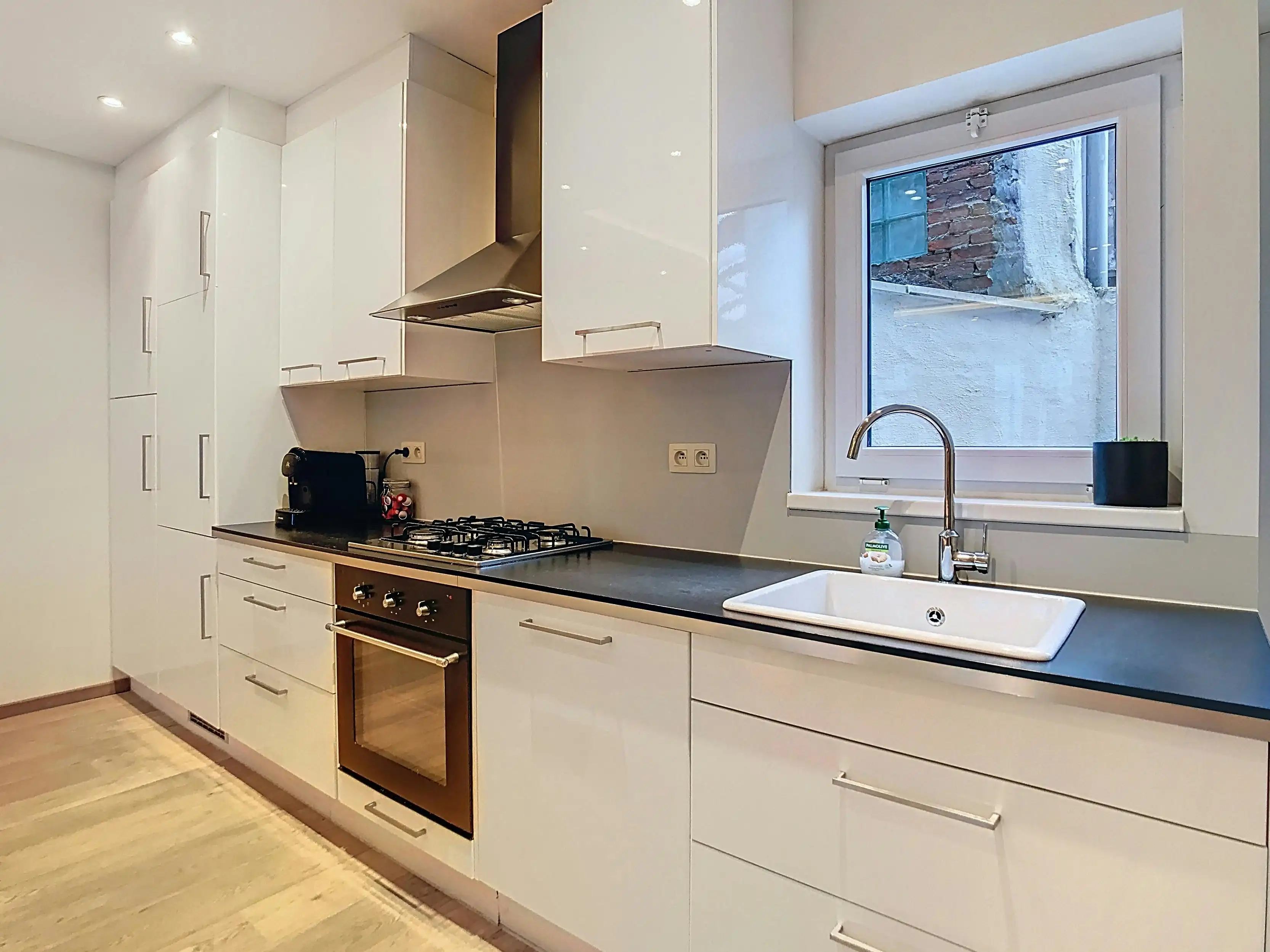 Gerenoveerd huis te koop in Rupelmonde foto 6