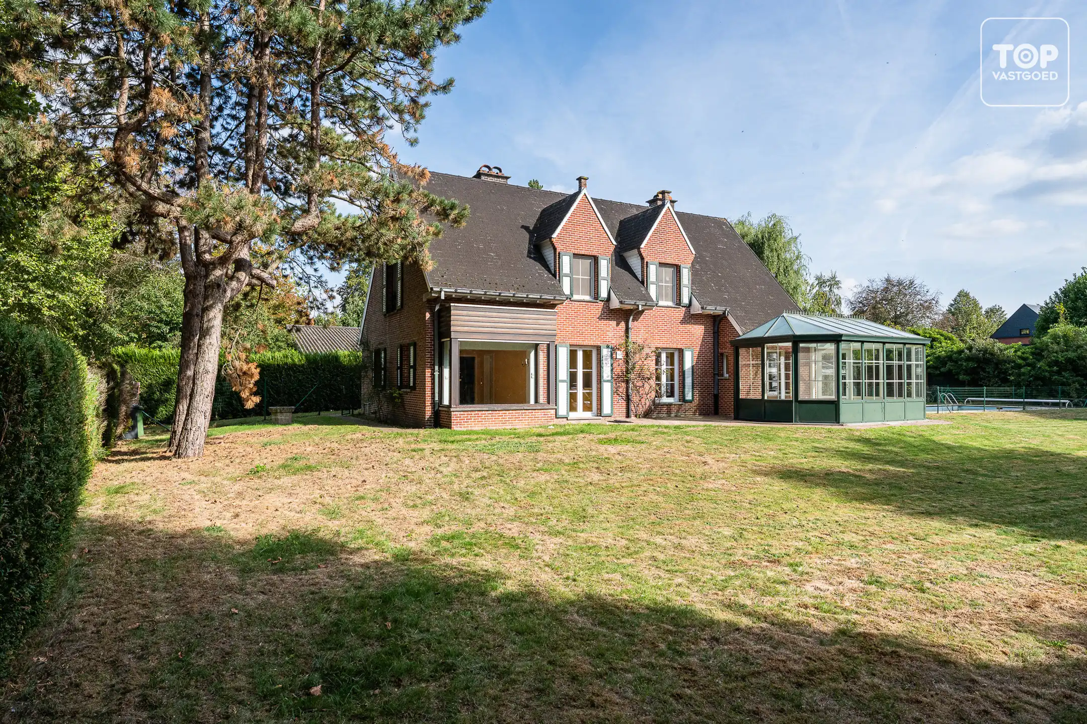 Grond van 905m² op een unieke locatie. foto 4