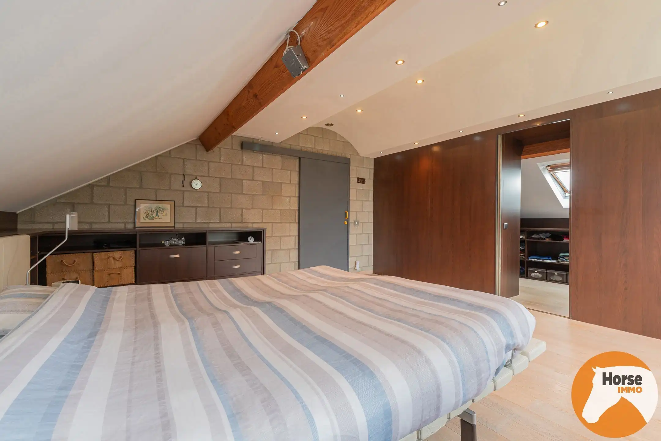 EREMBODEGEM- Ruime gezinswoning met tuin en weide  foto 20