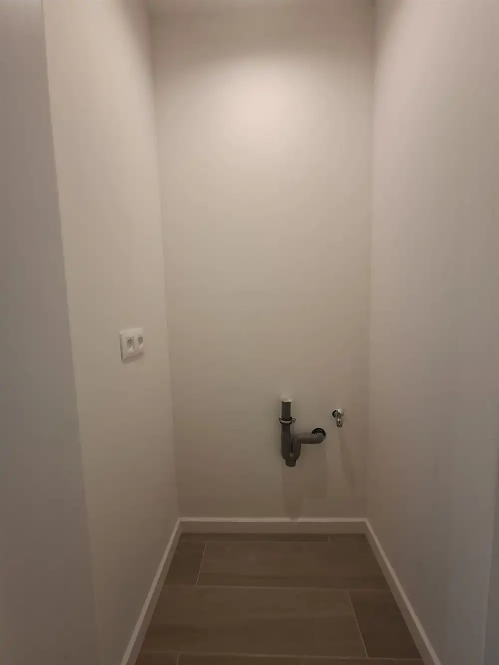  REEDS 80% VAN HET PROJECT VERHUURD! foto 7