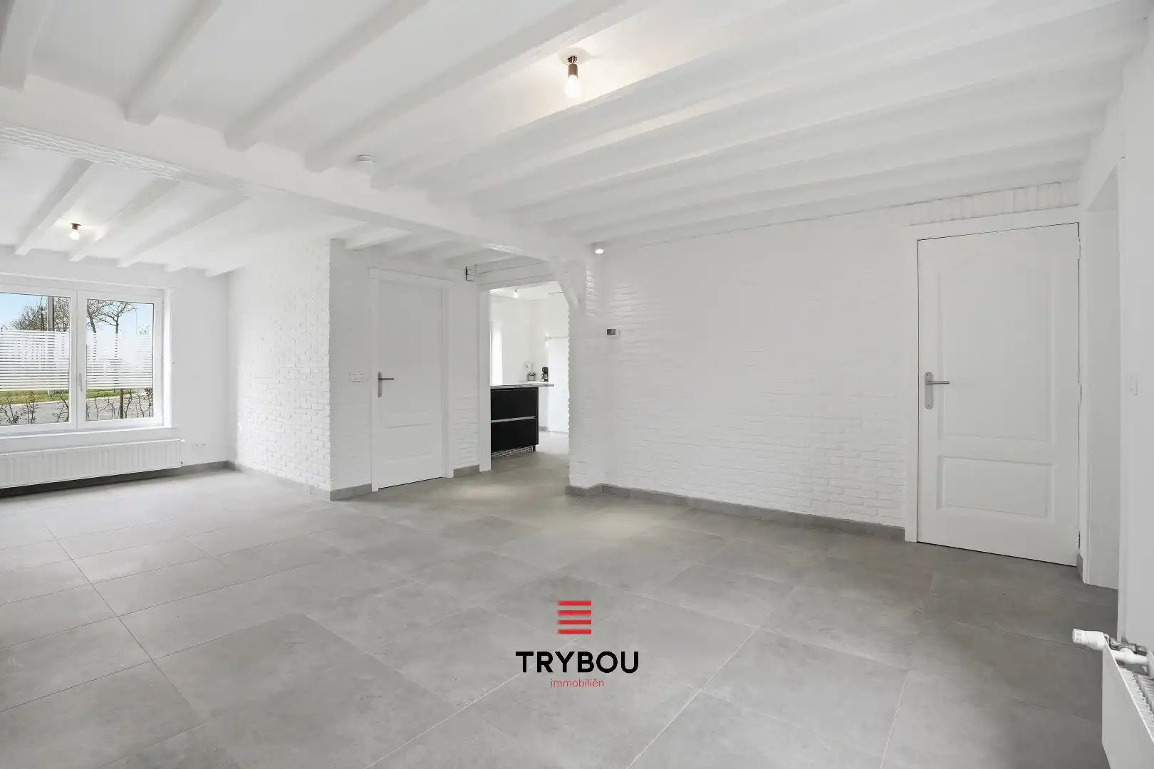 Ruime halfopen woning met 6 slaapkamers in Houthulst! foto 4