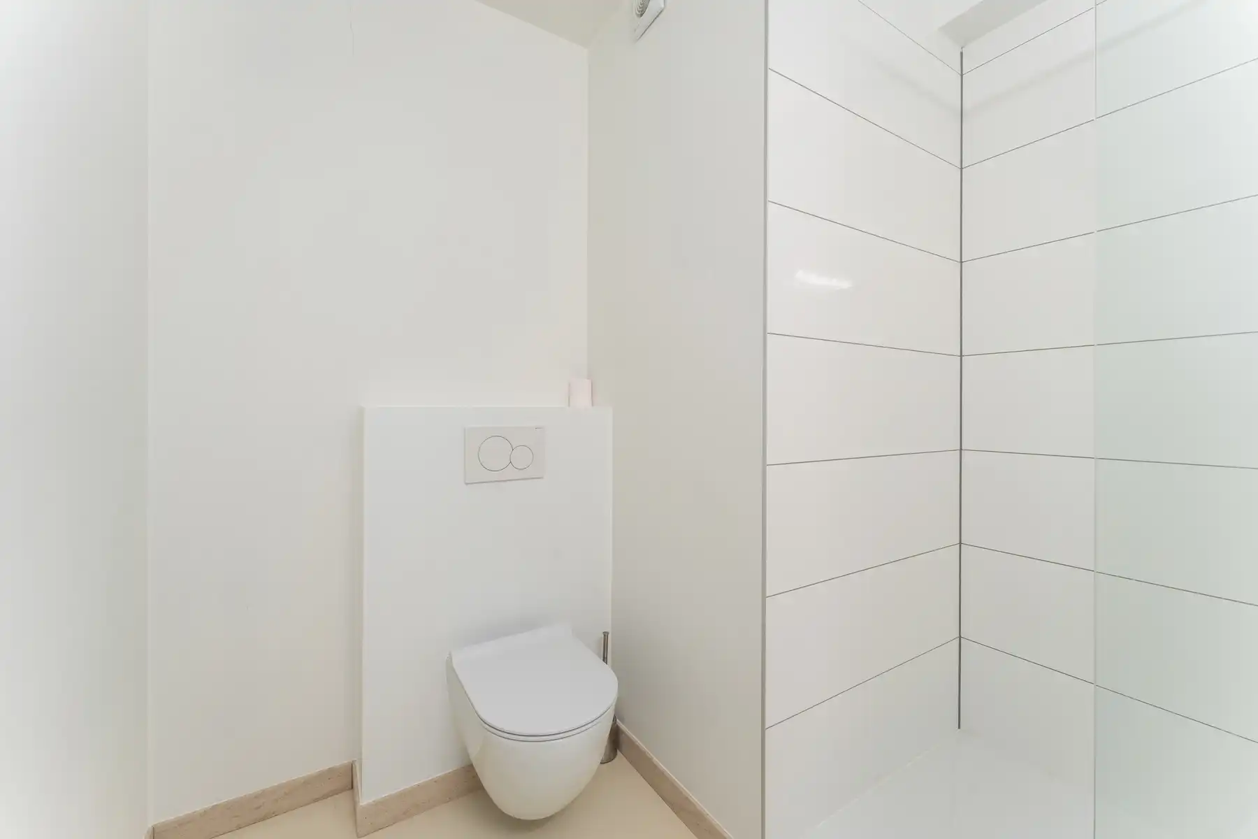 Vernieuwd zuidgericht appartement in een moderne residentie foto 10