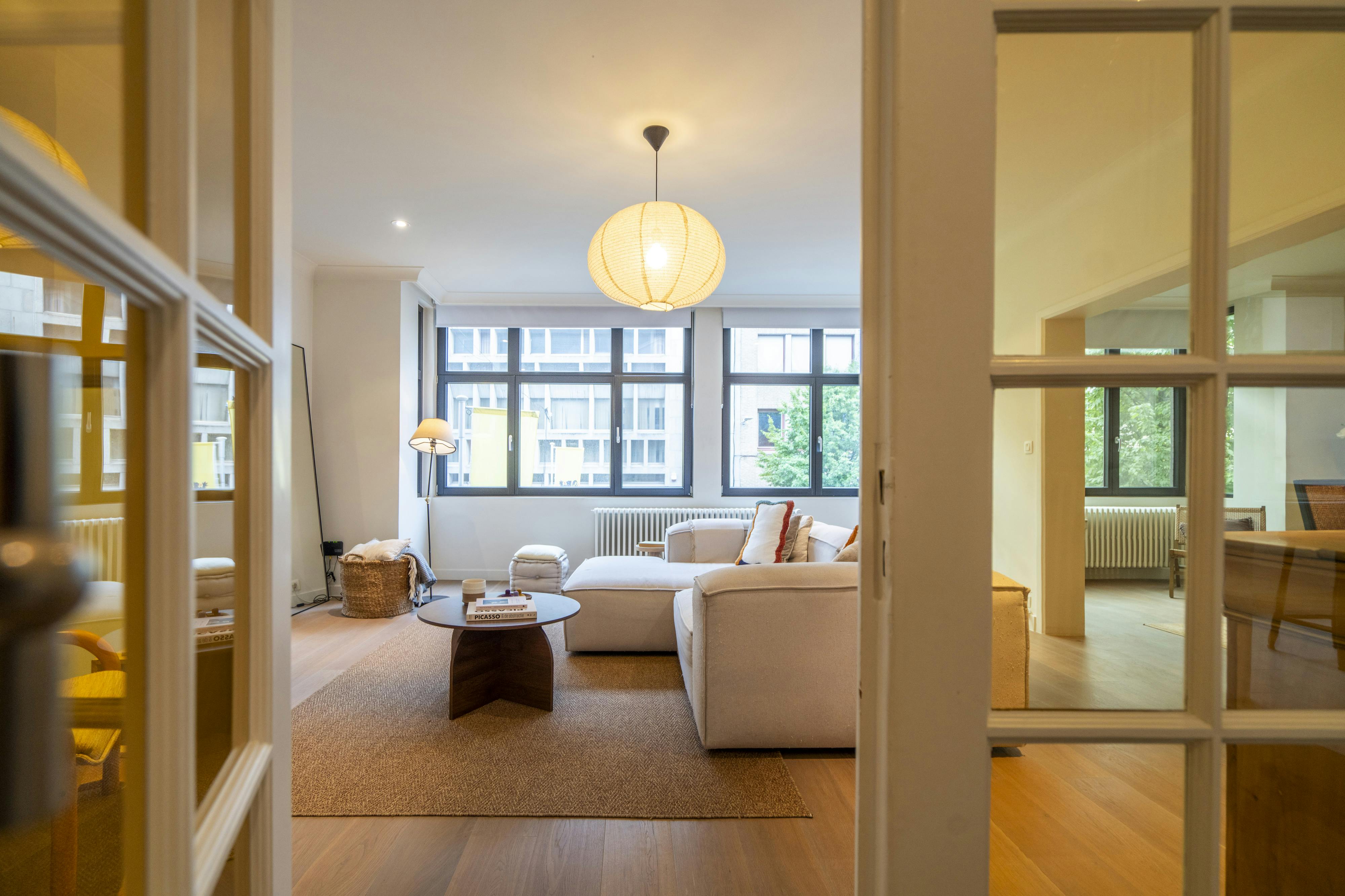 Verhuurd handelspand met appartementen te koop in Kortrijk (opbrengsteigendom) foto 5