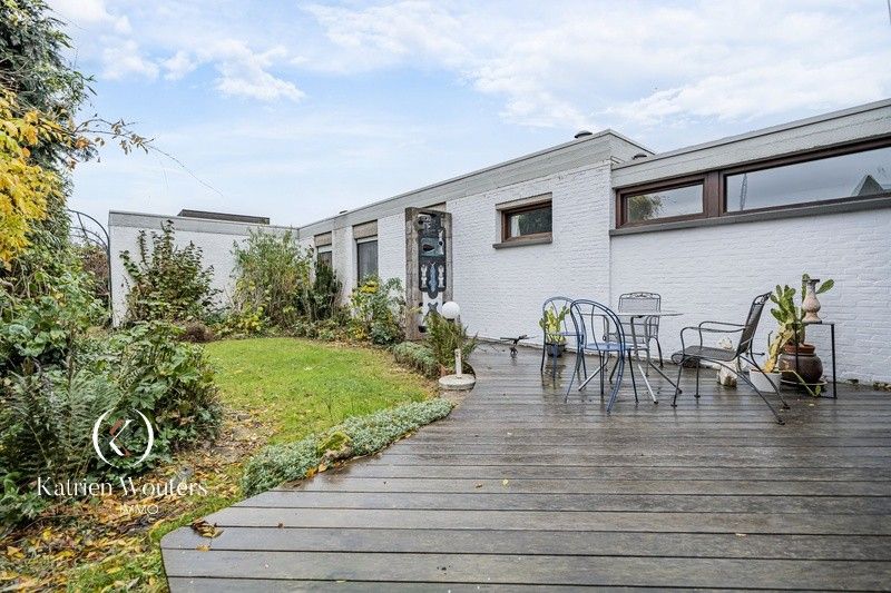 Organische architecten- en kunstenaarswoning foto 15