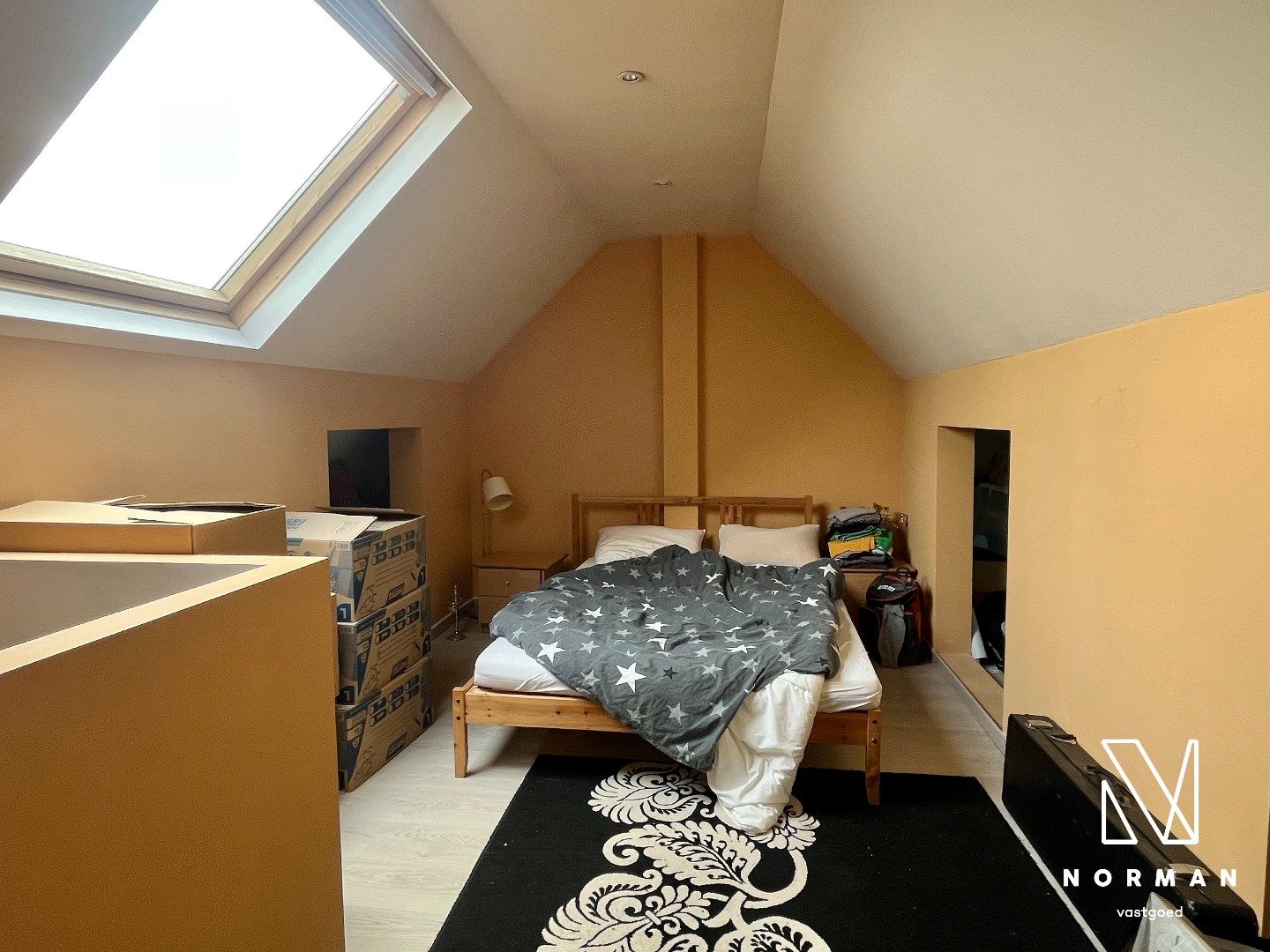 Halfopen woning te koop met handelsruimte in Harelbeke!  foto 21