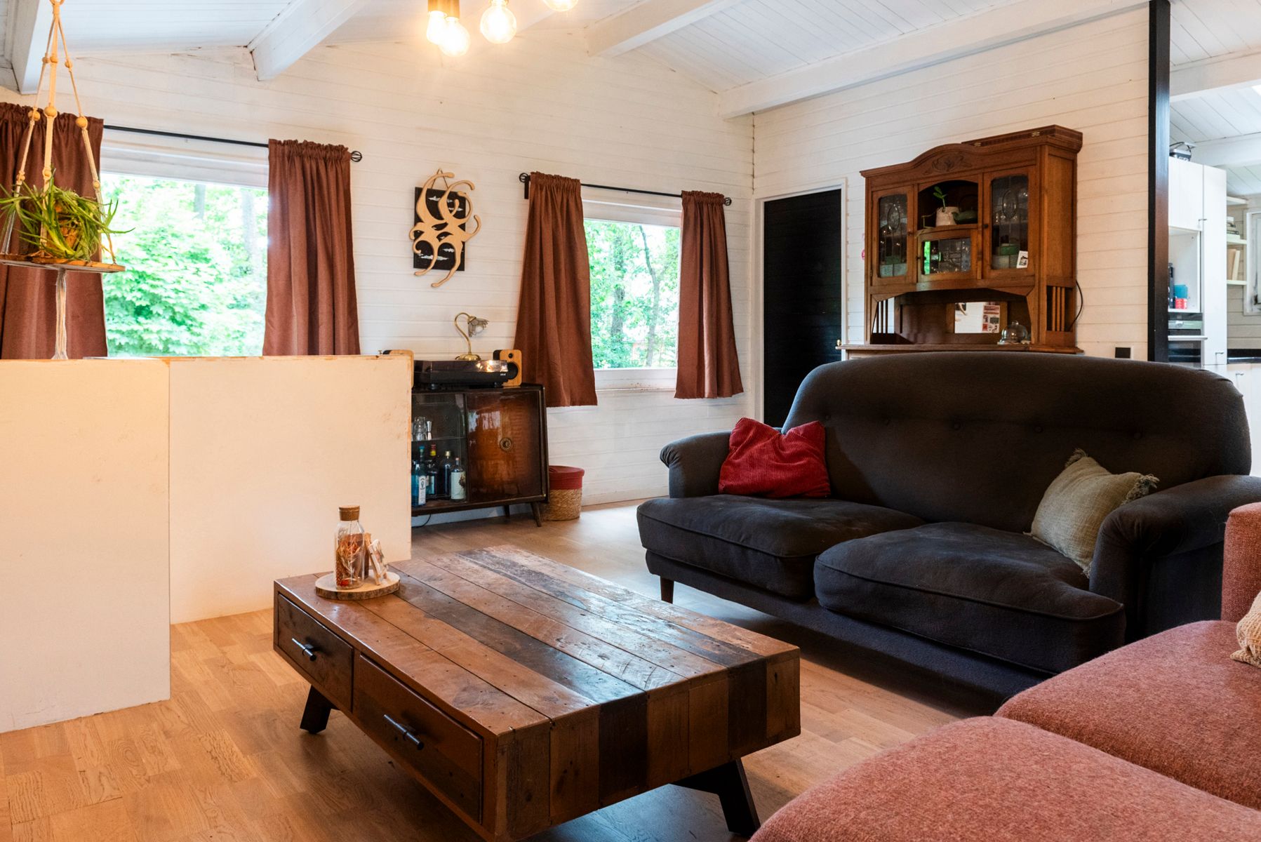Wonen in het groen: chalet op dubbel perceel in Waasmunster foto 9