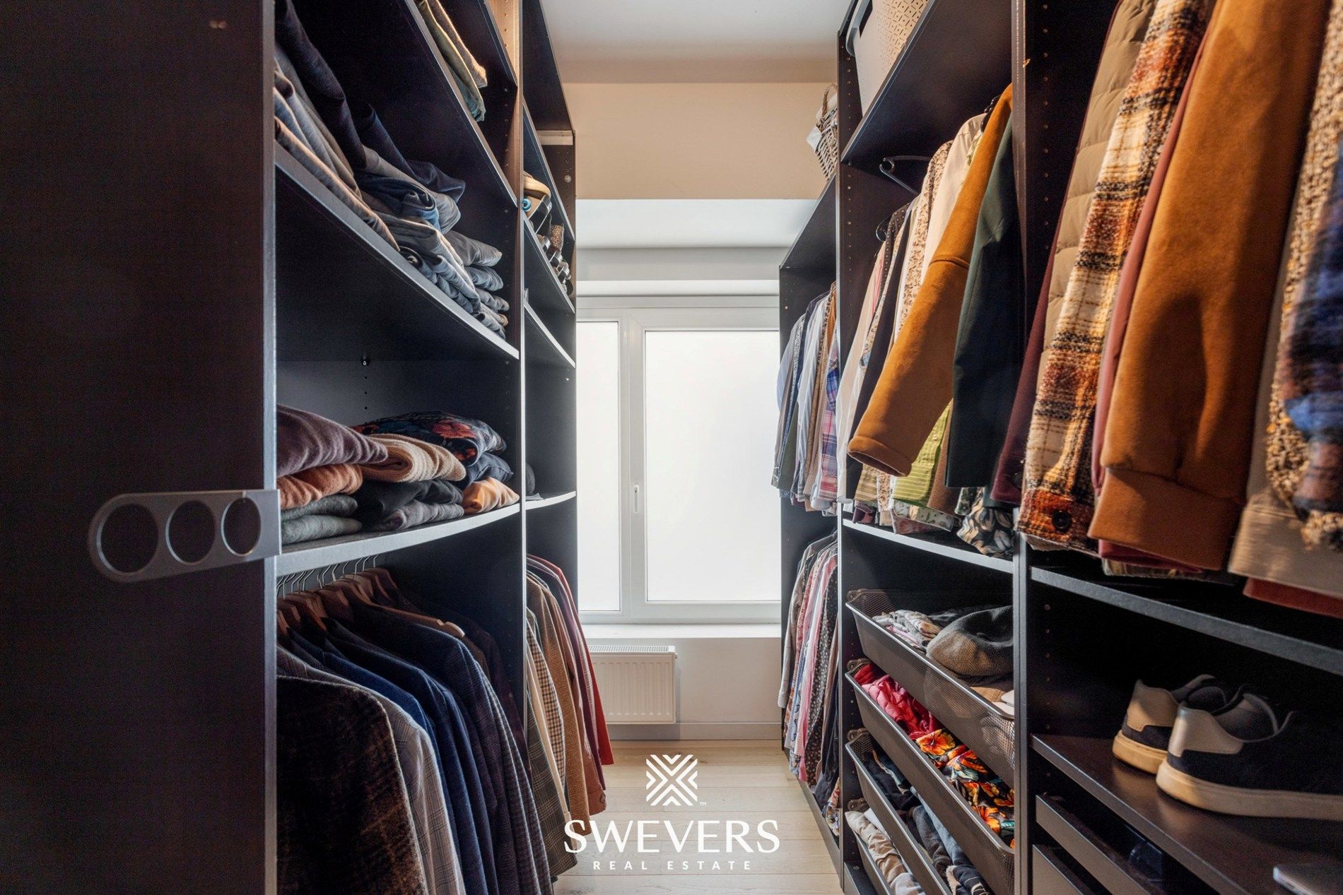 Ruim appartement (125m²) met 3 slpk in hartje Leopoldsburg foto 24