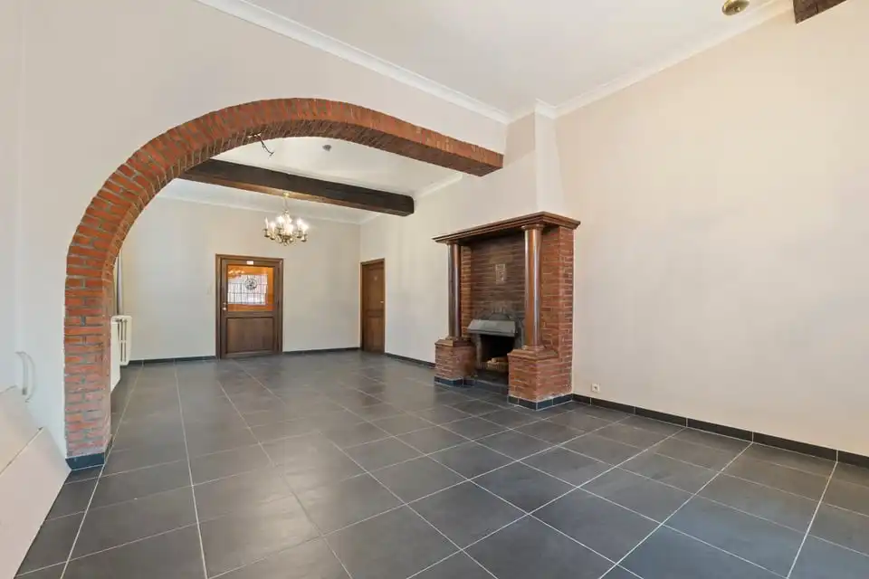 RUIM HANDELSPAND MET WOONST OP TOPLOCATIE IN ZOUTLEEUW foto 17