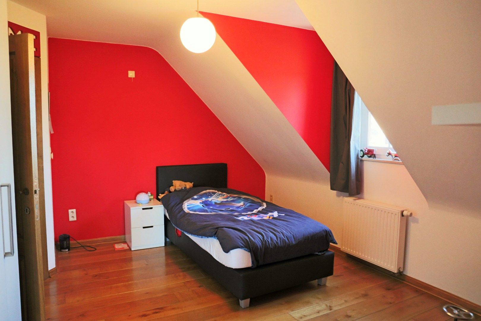 Prachtige woning met 5 slaapkamers, bureau, kelder, garage en tuin te 's Gravenvoeren foto 14