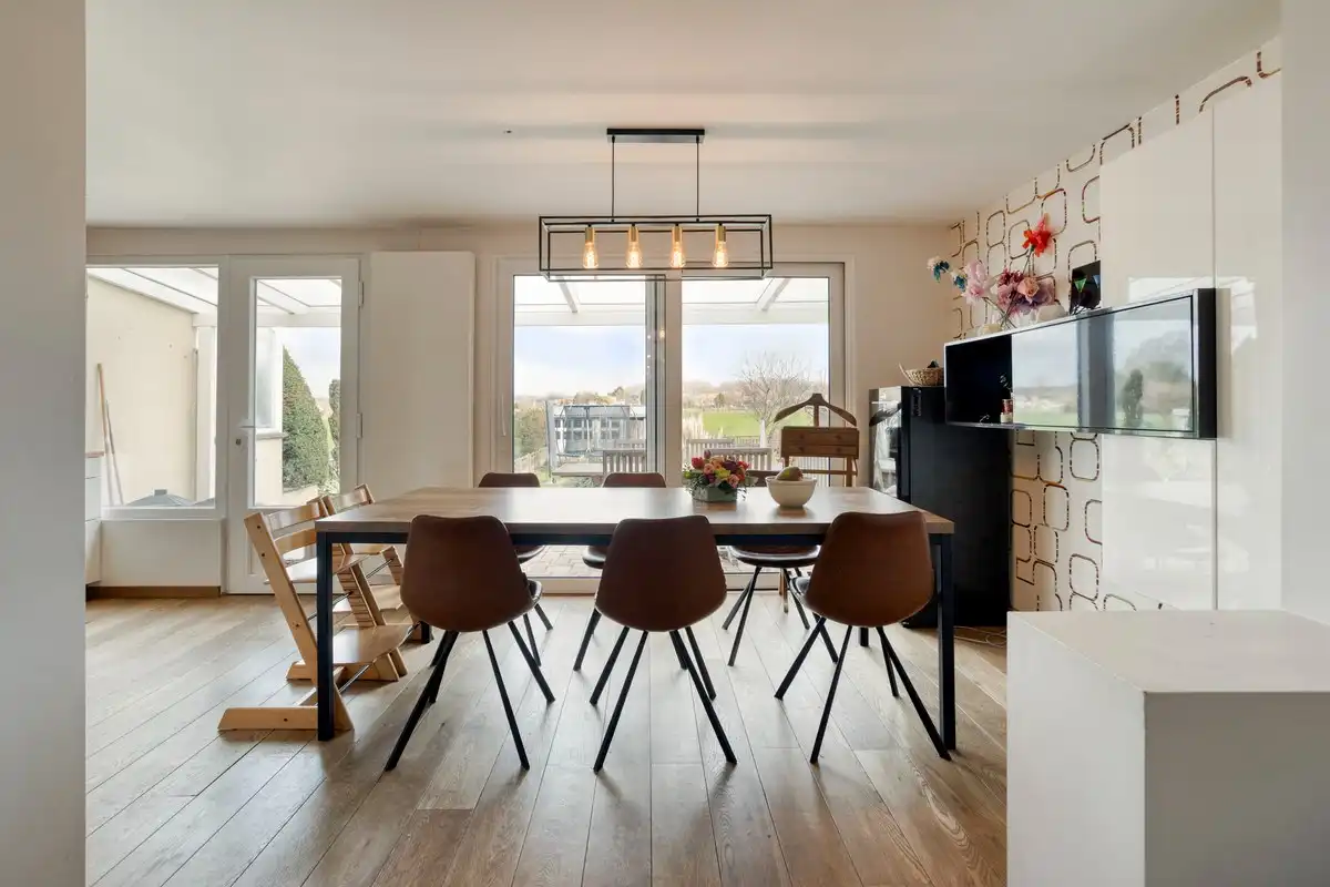 Woning met 4 slaapkamers, 2 badkamers, tuin, terras en autostaanplaats in Kessel-Lo! – EPC 206 kWh/m² - bewoonbare opp. 148 m² foto 7