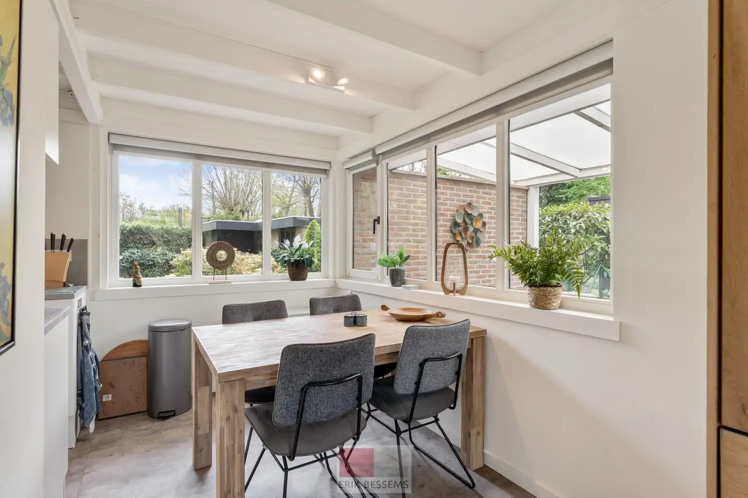 Prachtige, gelijkvloerse vakantiewoning op een toplocatie, vlak bij de grote vijver van de Sonnevijver. foto 7