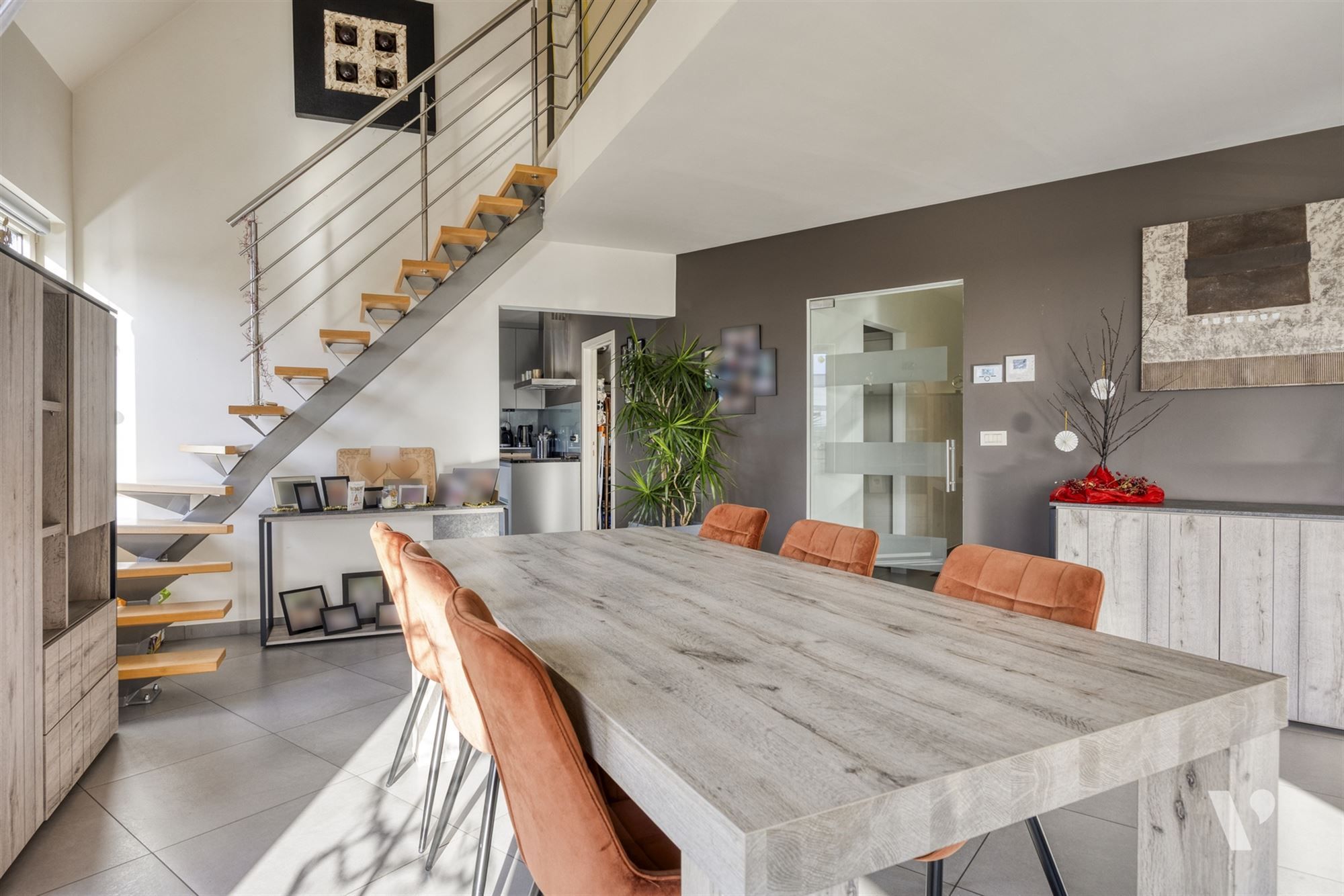 Instapklare penthouse-duplex met garage en berging foto 7