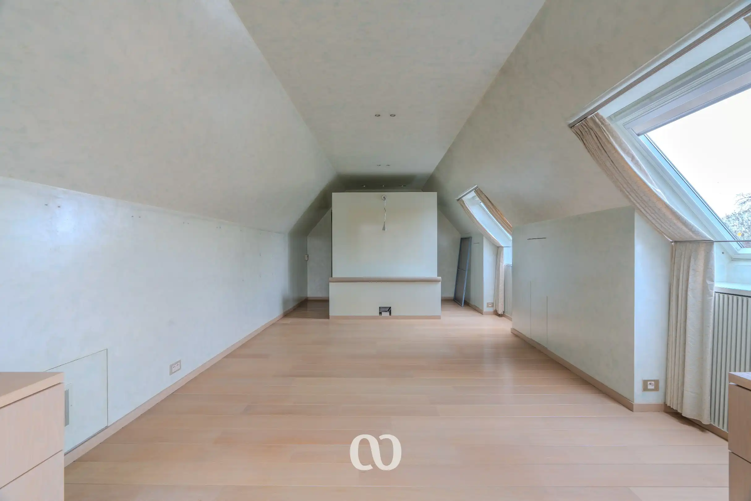 Exclusieve villa met unieke parksetting in Mater foto 16