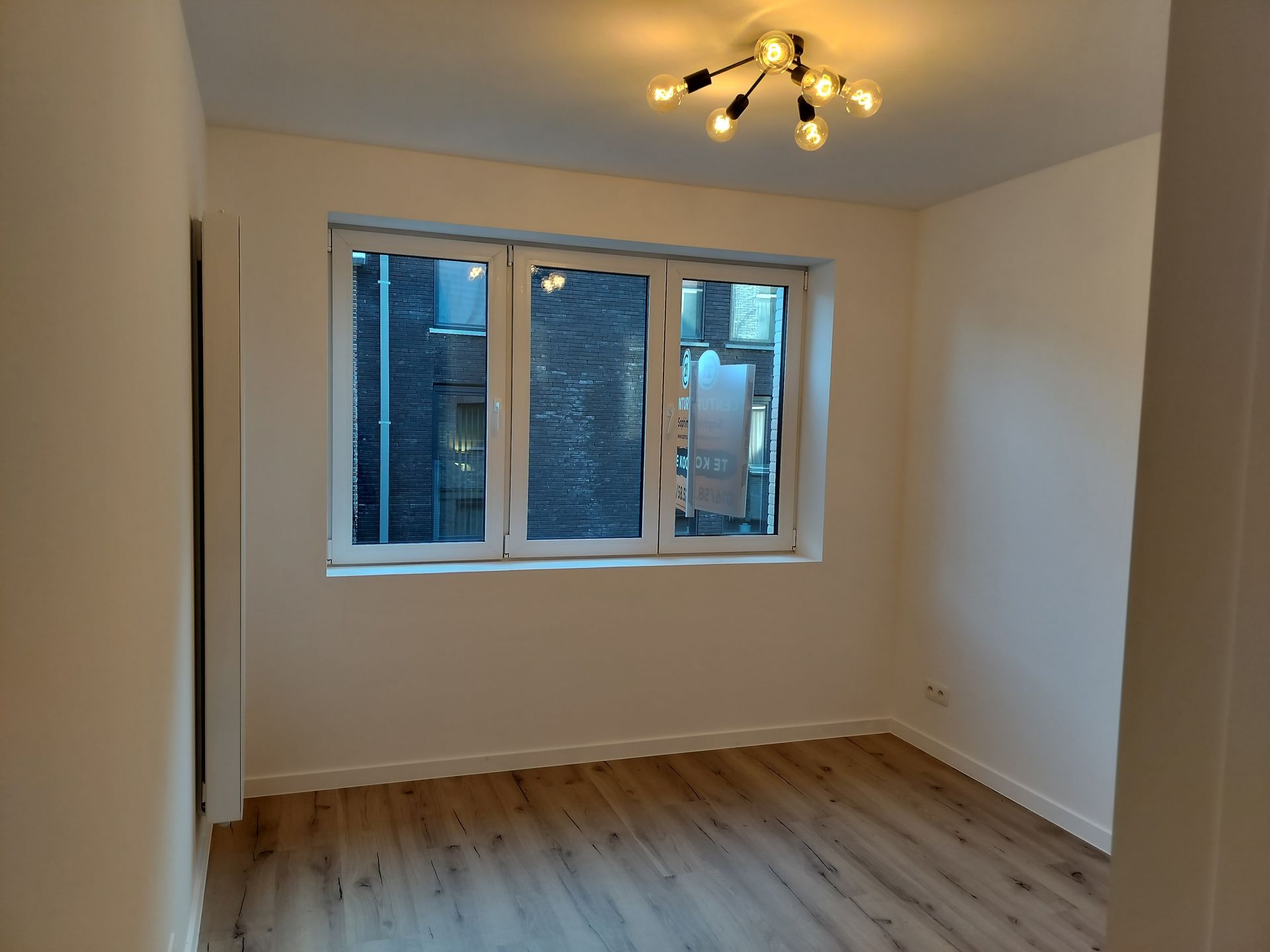 Luxueus gerenoveerde rijwoning in centrum Aarschot  foto 9