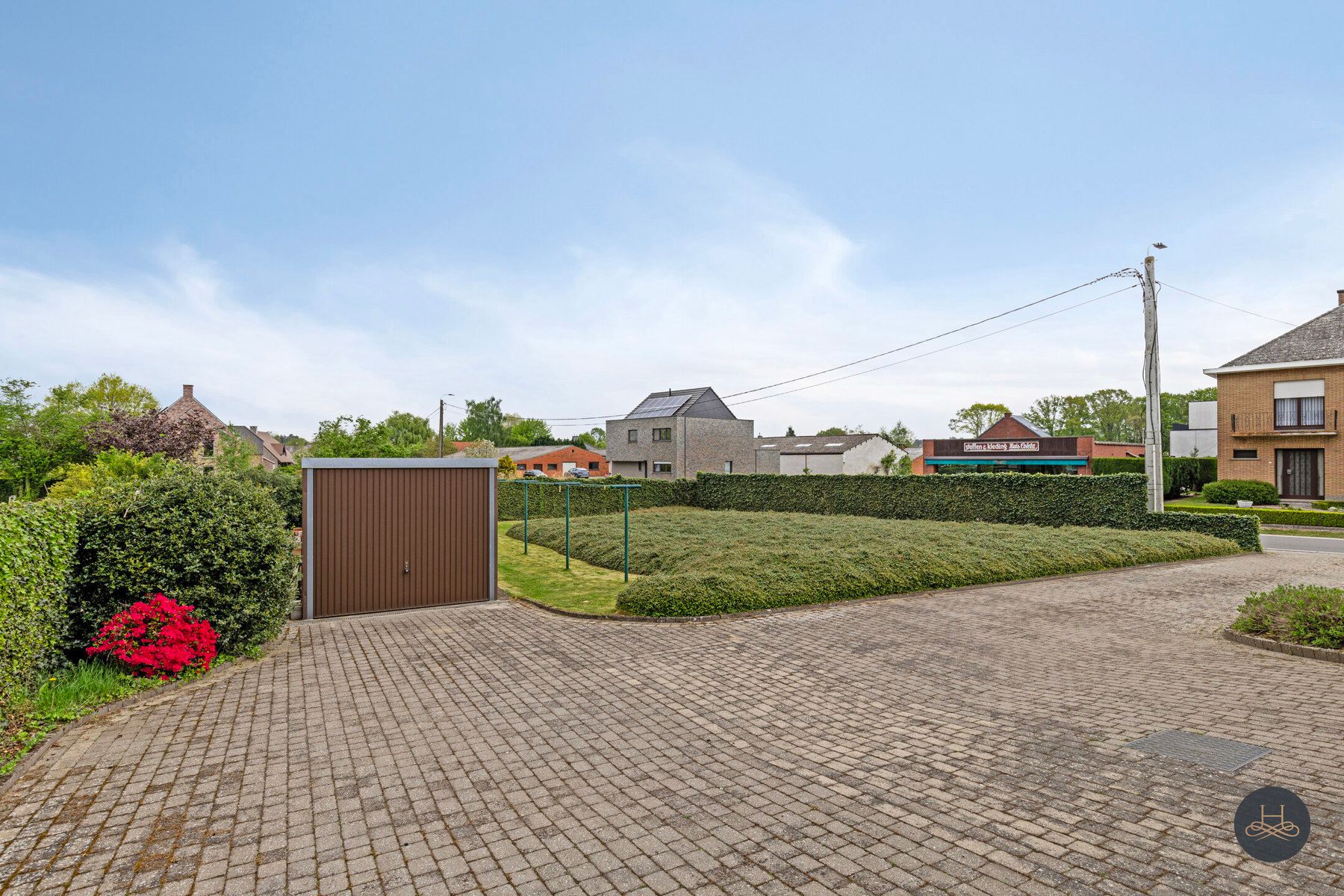 Gelijkvloerse woning met grote tuin foto 26