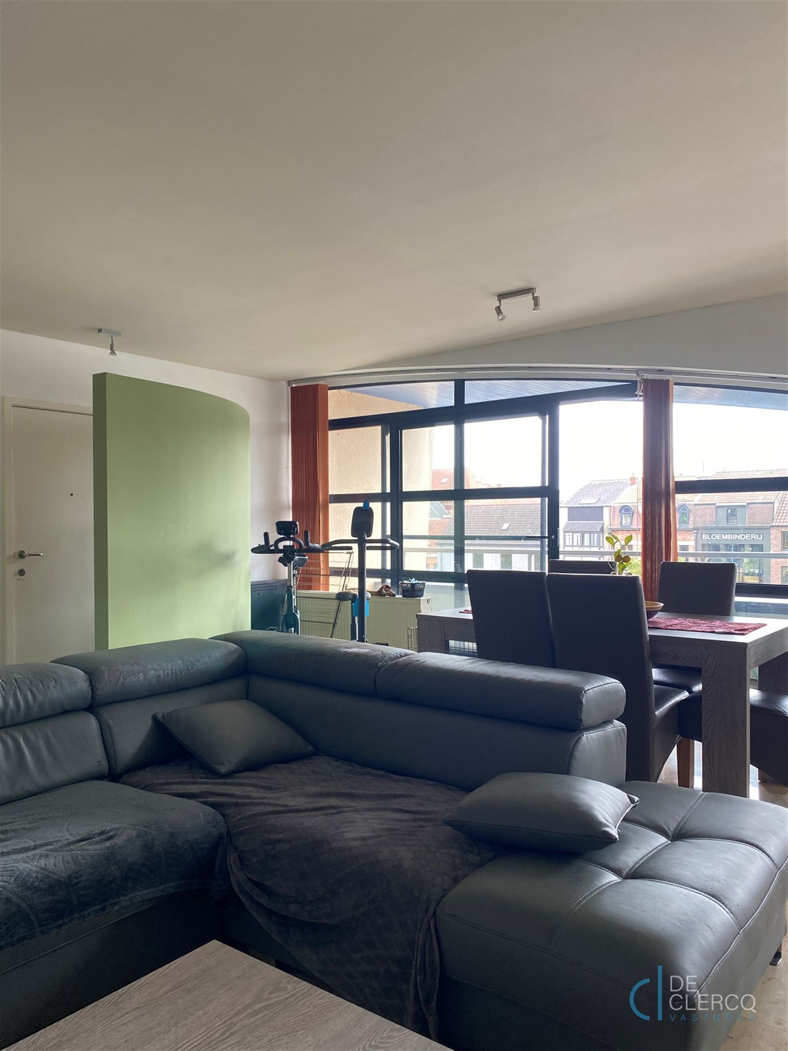 Gezellig appartement met garage te huur, centrum Lochristi!  foto 4