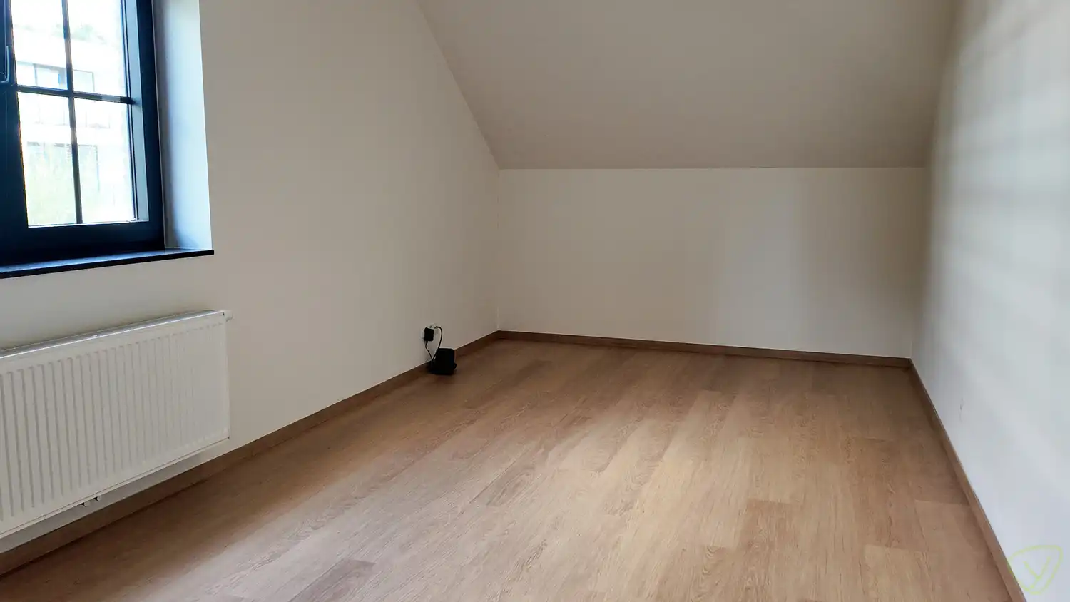 Halfopen prachtig afgewerkte woning vlakbij het centrum van Eeklo foto 20