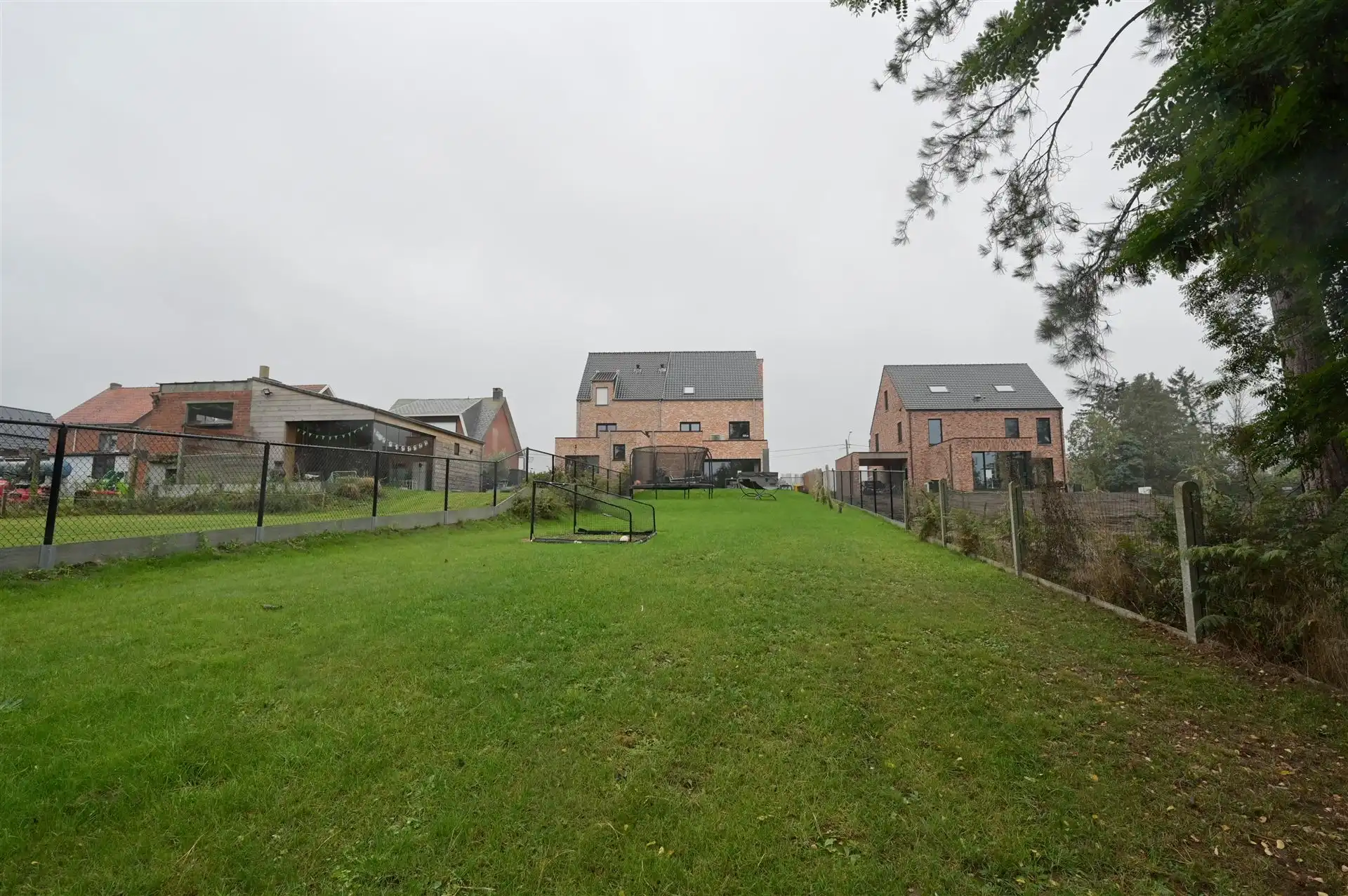 Moderne woning met 4 slaapkamers en tuin te Ramsel foto 21
