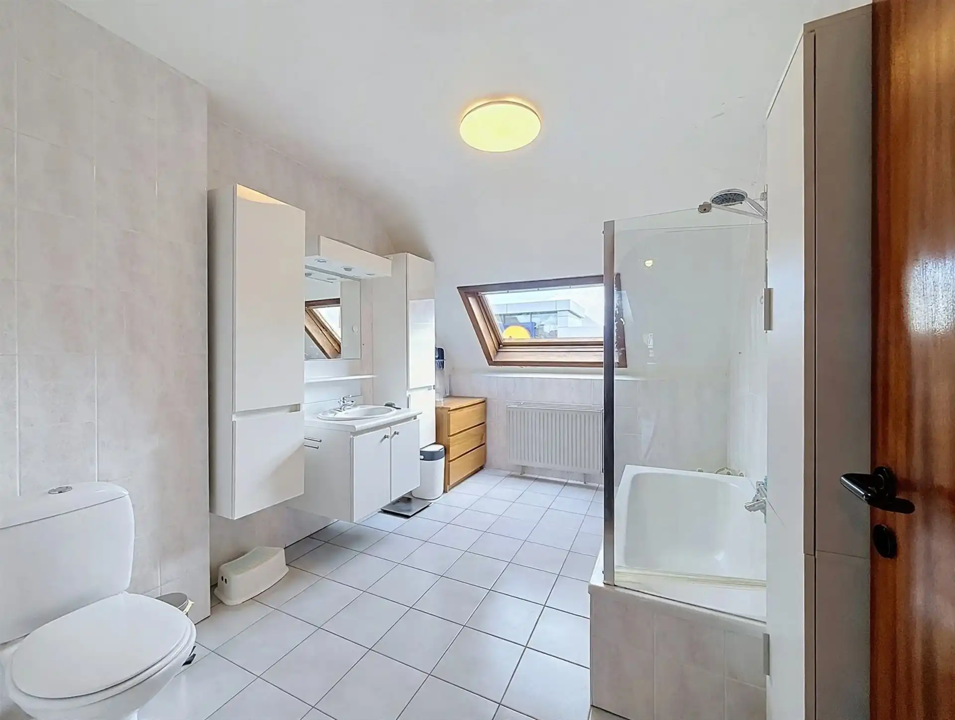 Ruime gezinswoning met 5 slaapkamers, EPC B en 203 m² bewoonbare oppervlakte in een doodlopende straat! foto 10
