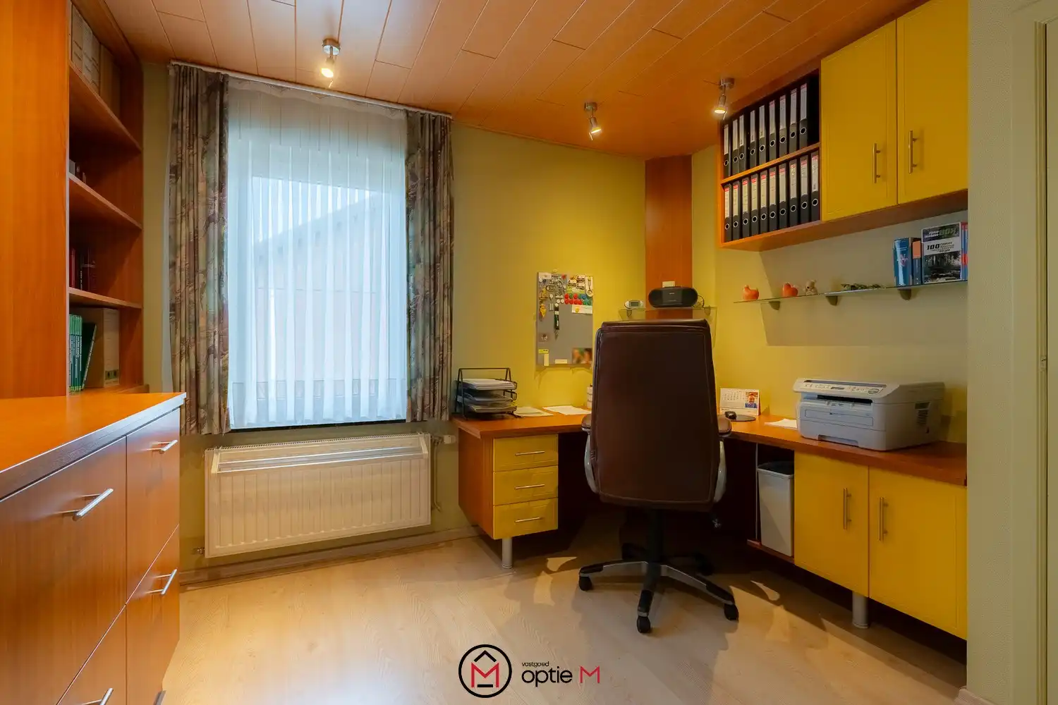 Instapklare woning te koop met mooie tuin in Stevoort foto 31