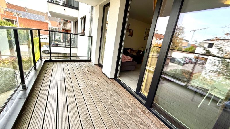 Recent appartement met 1 slaapkamer en terras foto 11
