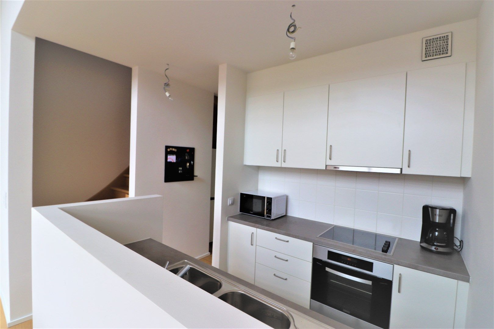Leuke stadswoning met garage foto 5