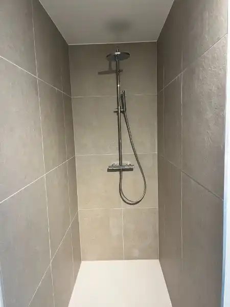 1 slaapkamer appartemnt met groot terras en garage foto 18