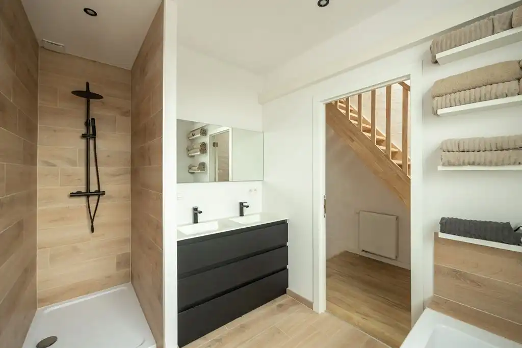 Volledig gerenoveerder woning vlakbij centrum Lier foto 10