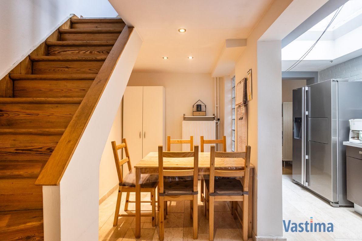 Instapklare woning met 4 slaapkamers en tuin nabij centrum Aalst foto 9