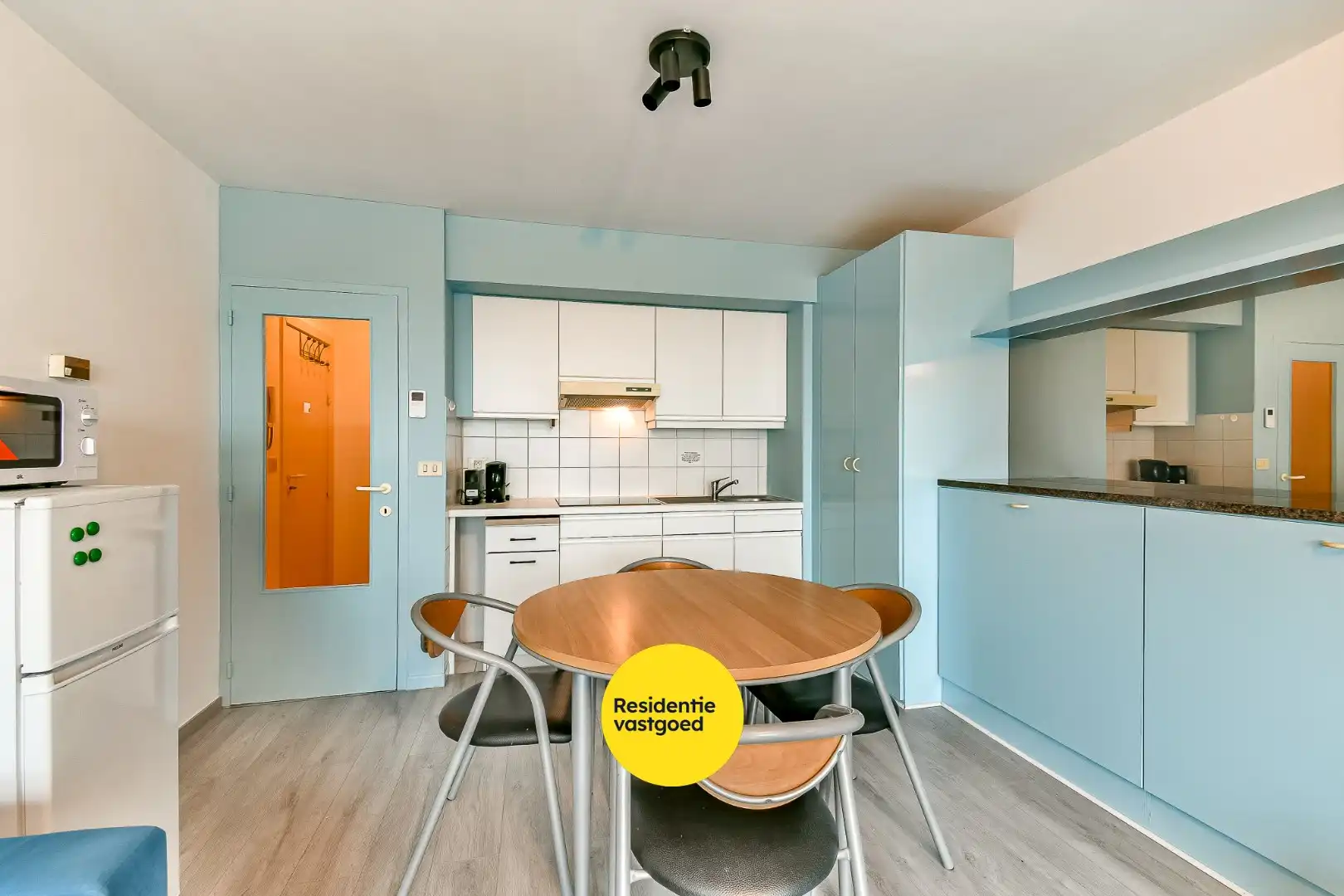 Studio met zongericht balkon in het centrum van Middelkerke foto 8