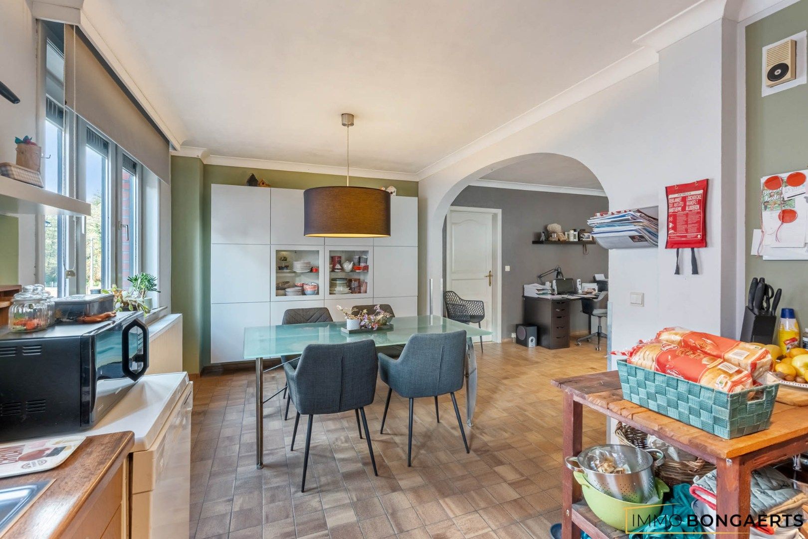 Gelijkvloers appartement met 3 slaapkamers foto 9