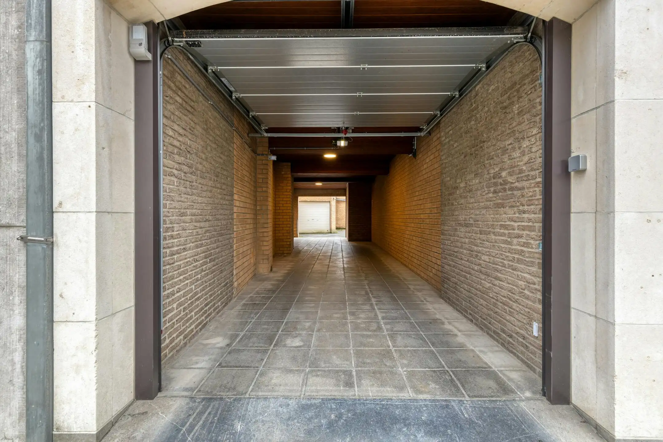 Appartement te koop met 3 slaapkamers op de Veemarkt in Ieper  foto 17