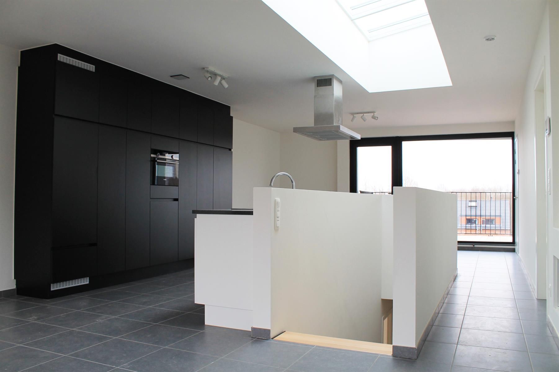 Appartement te huur foto {{pictureIndex}}