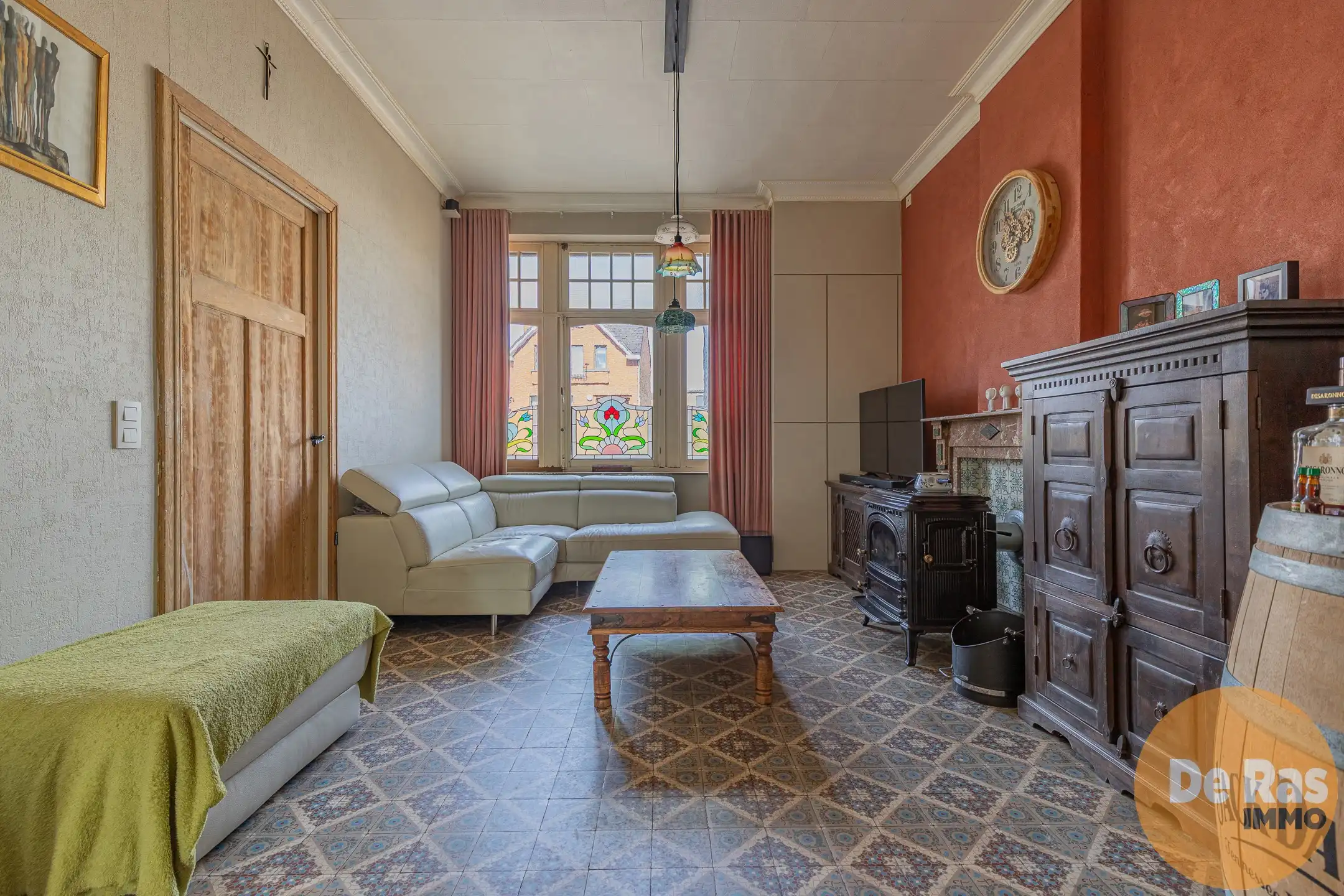 ERWETEGEM - Karaktervolle woning voorzien van alle comfort foto 6