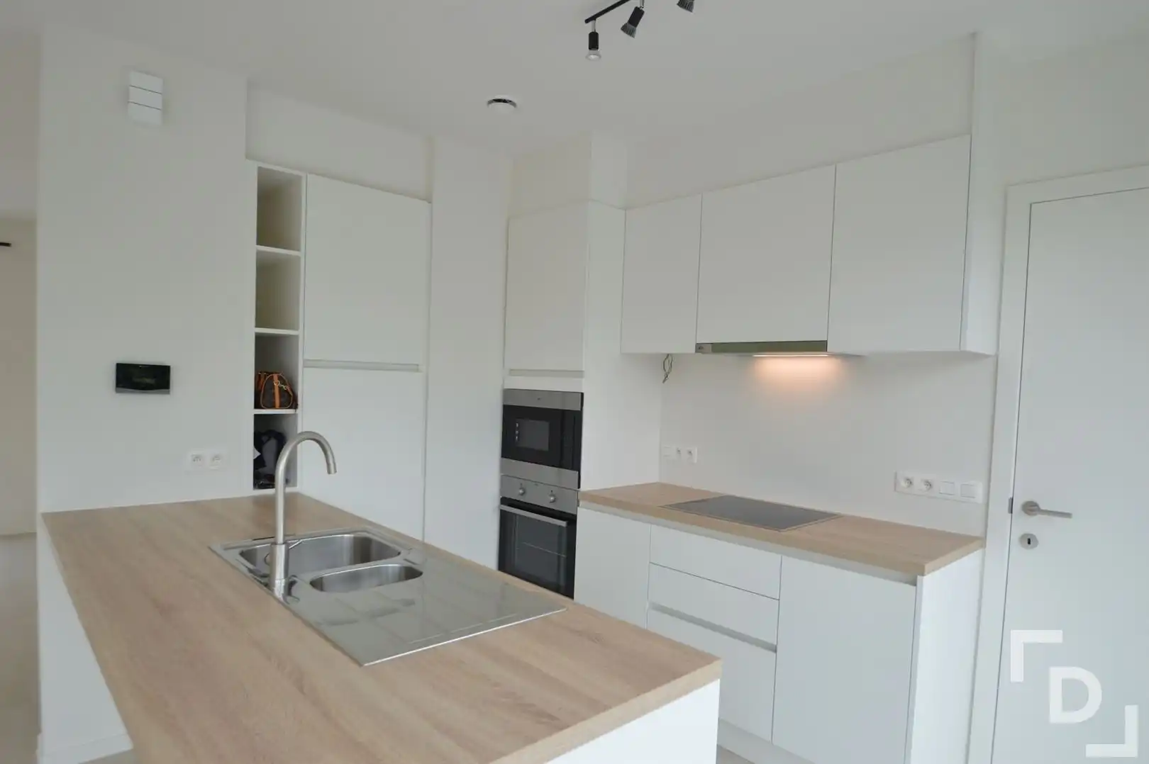 Nieuwbouwwoonst in modern landelijke stijl foto 10