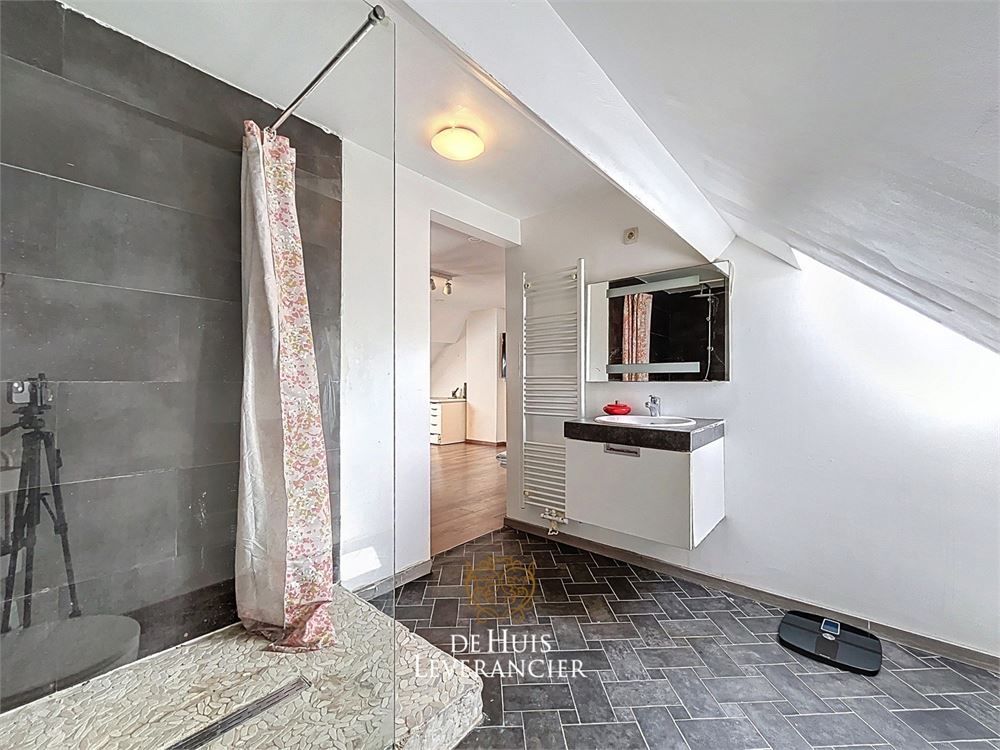 Instapklare woning met drie slaapkamers en twee badkamers foto 26