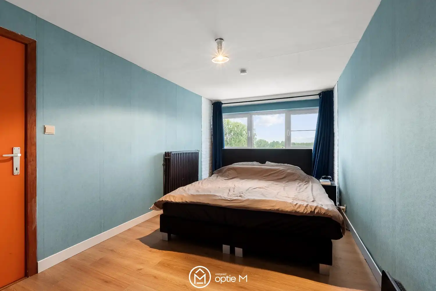 VERRASSEND RUIME HALFOPEN WONING MET 361 M², 5 SLAAPKAMERS EN TAL VAN MOGELIJKHEDEN foto 24
