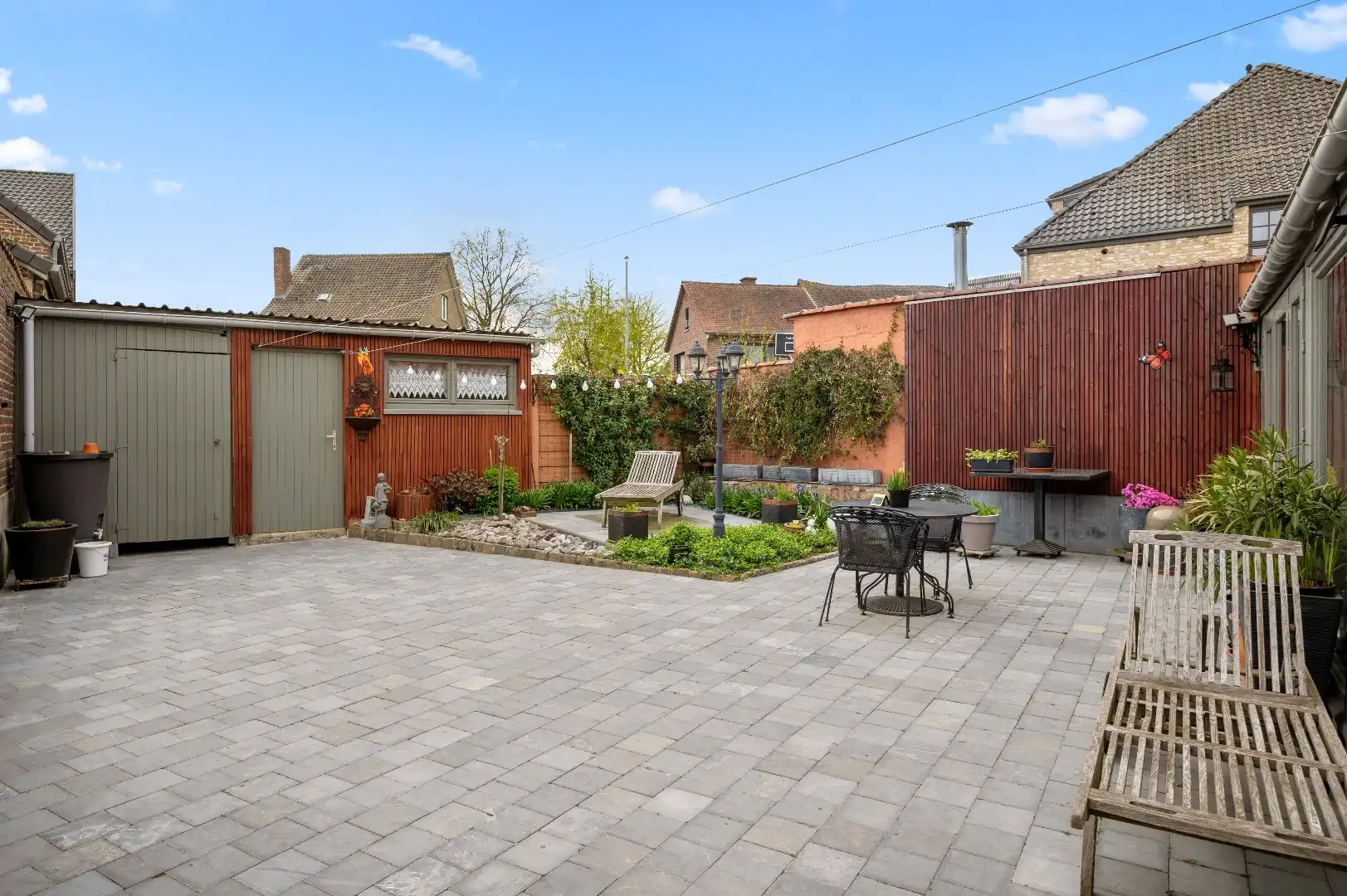 Instapklare rijwoning te Boutersem met tuin en 2 garages foto 28