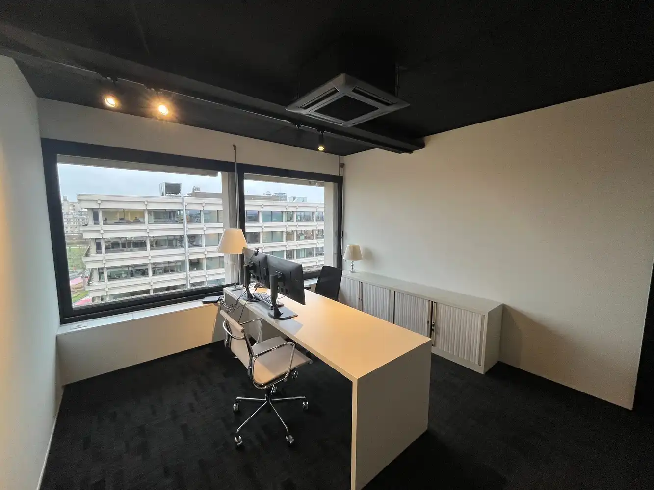 Kantoorruimte met uitstraling in hartje Hasselt – 412 m² op toplocatie foto 16