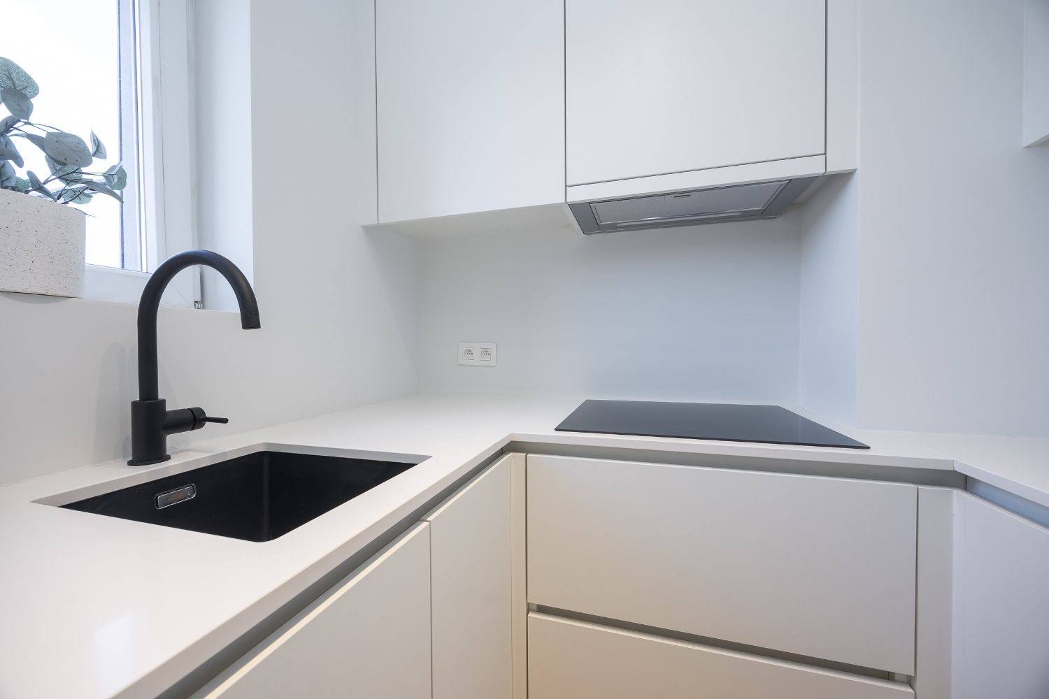 Prachtig gerenoveerde studio in het centrum van Middelkerke foto 16